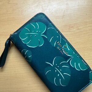 Kate Spade Teal Leaf Patterned Wristlet